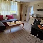 Апартаменты Felsenburg *