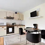 Felsenburg Апартаменты