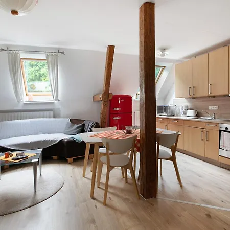 Felsenburg * Ahrenviolfeld