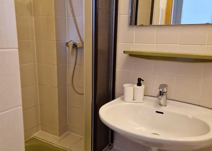 Felsenburg Апартаменты Ahrenviolfeld